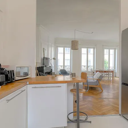 Appartement Et Spacieux 10 Min Bellecour